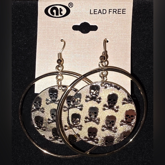 Fashion Jewelry Jewelry - Skull Dangle Earrings